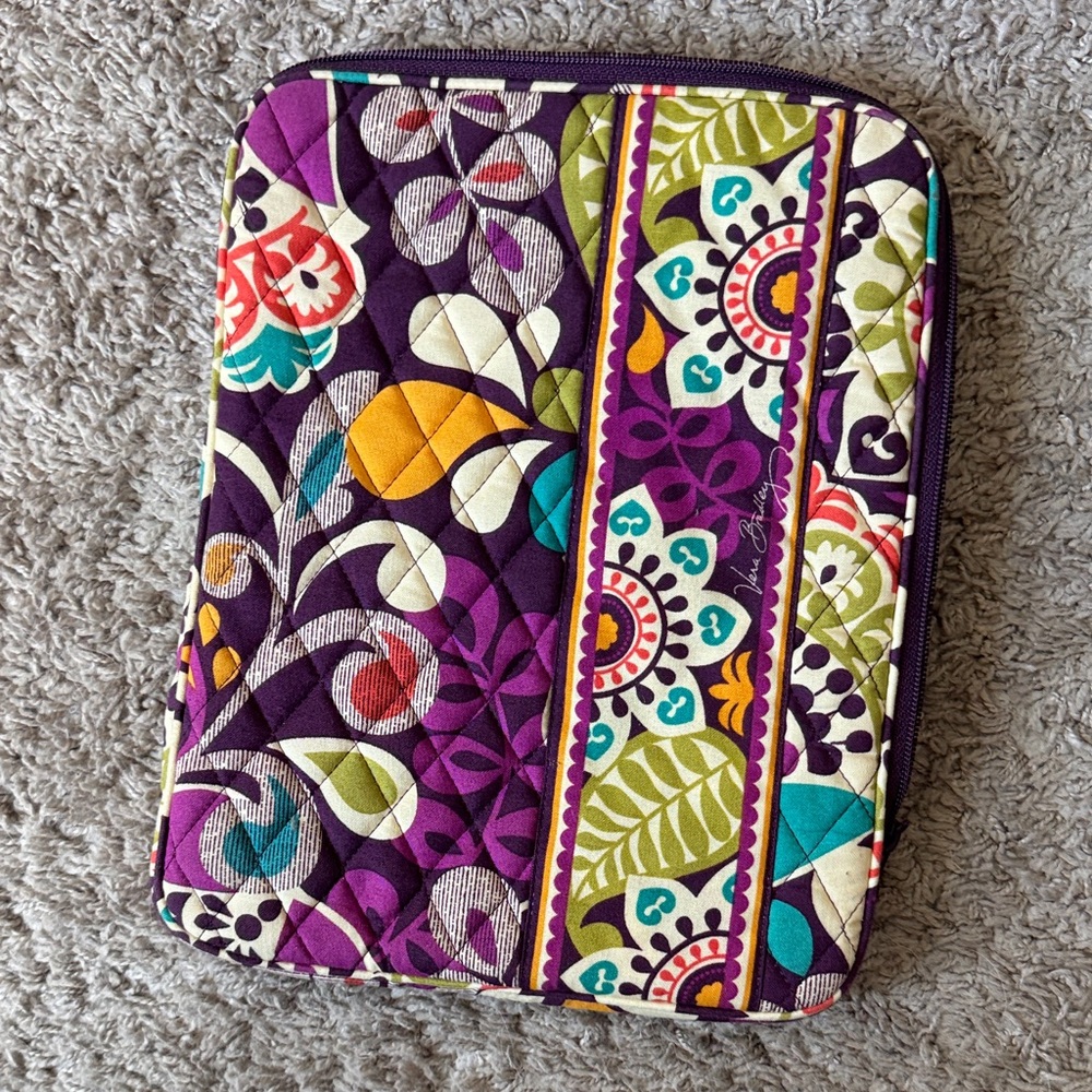 Vera Bradley Purple Floral Quilted Tablet Case / J38